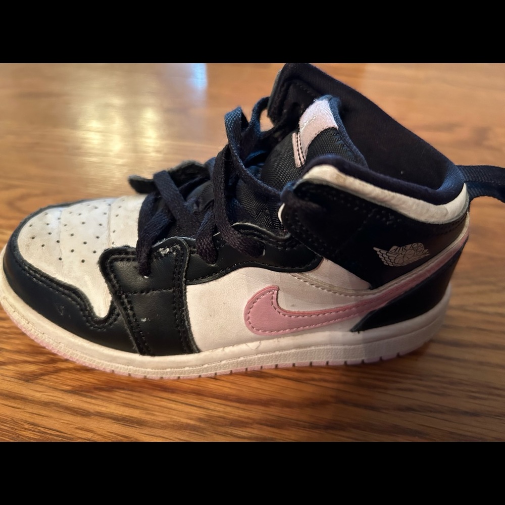 High top Air Jordans